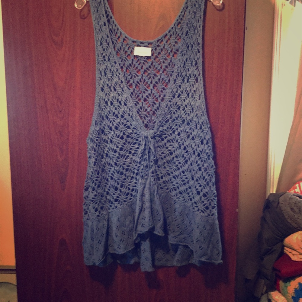 Avenue sleeveless knitted shirt